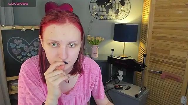 SallyFishery from StripChat