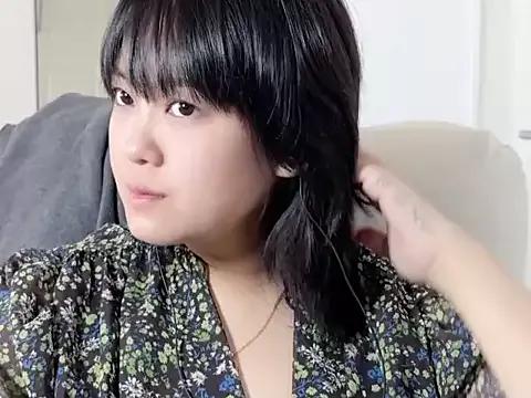 sallyyu from StripChat is Freechat