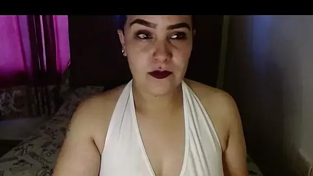 Salma_deep from StripChat is Freechat