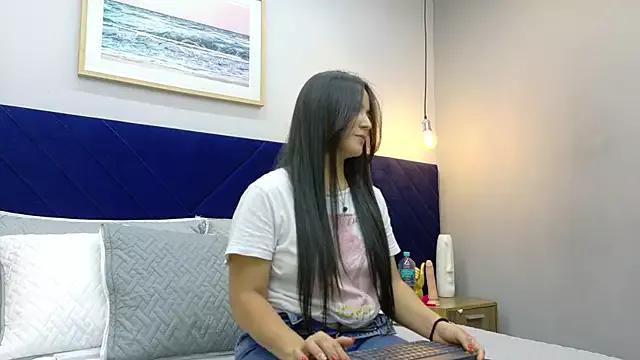 Salma_Lyn from StripChat is Freechat