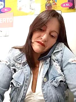 Salome-moon from StripChat is Freechat