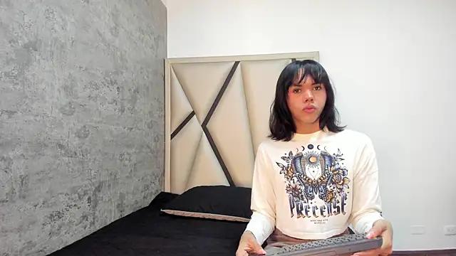 Salome_Ferrer on StripChat