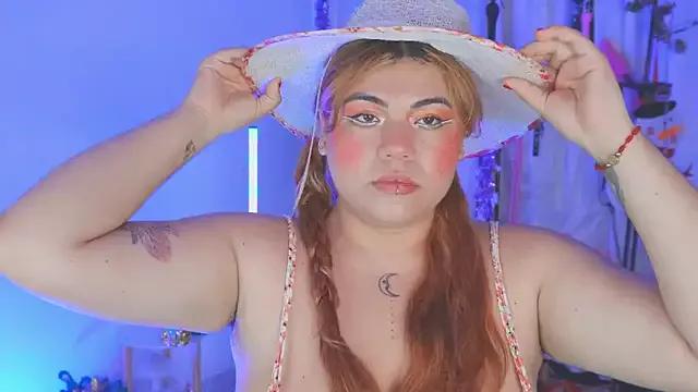 Samanta_Bigboos from StripChat is Freechat