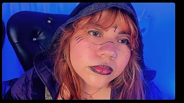Samanta_cutee from StripChat
