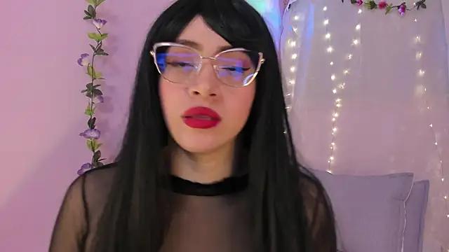 Samanta_roberts1 from StripChat