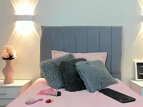 SamantaParty1 from StripChat is Freechat