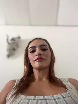 Samantha_bigboobs from StripChat