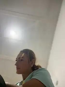 Samantha_bigboobs from StripChat