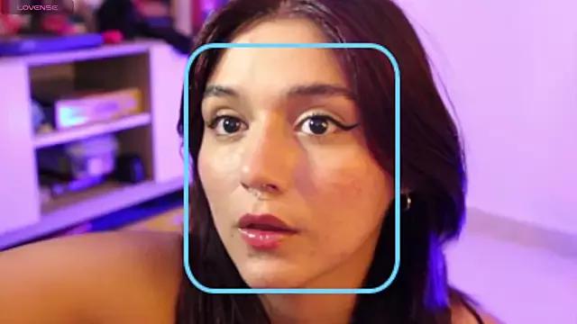 samantha_cherry from StripChat