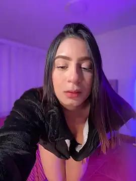 Samantha_e2 from StripChat