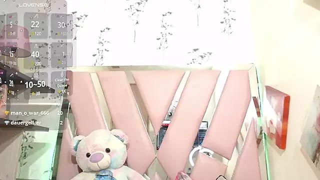 Samantha_Evans_18 from StripChat is Freechat