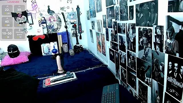Samantha_G from StripChat