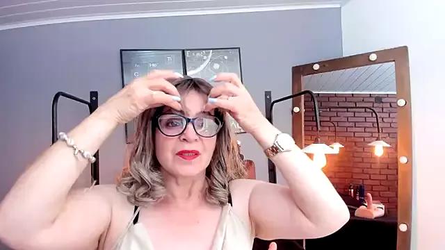 Samantha_mature56 from StripChat