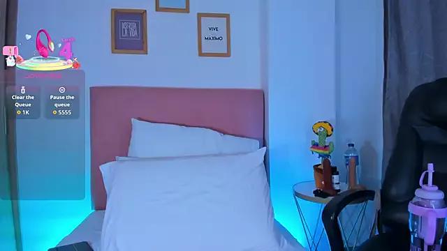 samantha_x_s from StripChat