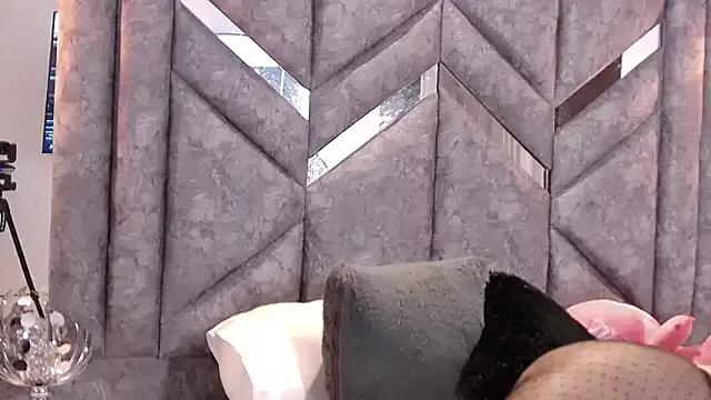 SamanthaDumont from StripChat