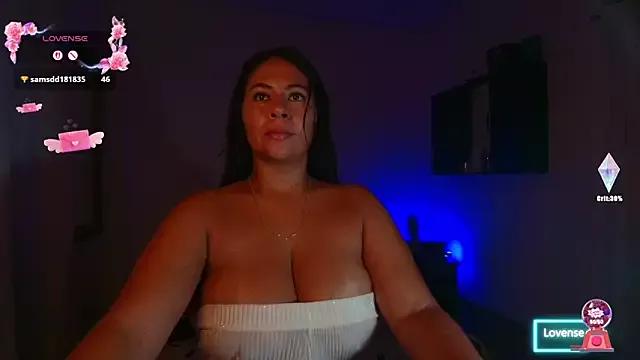 samanthahut1 from StripChat