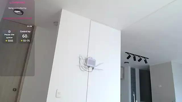 samanthamckeyXX from StripChat
