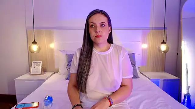 samanttha_millerr from StripChat