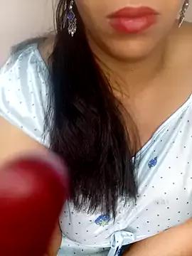 Samara-Bella from StripChat