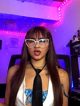 Samara_SaenzV from StripChat is Freechat