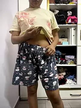samayra124 from StripChat