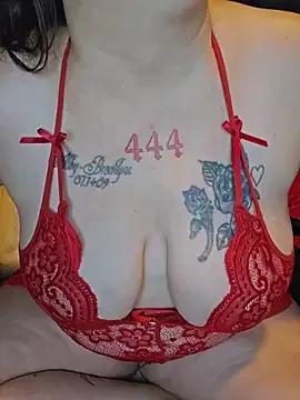 sammyraxxx from StripChat is Freechat