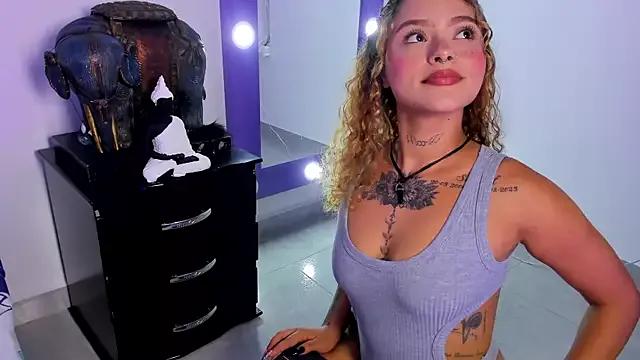 SammyWhiite from StripChat