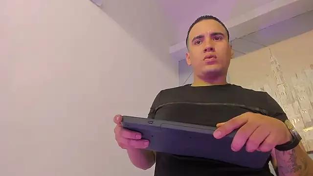 samy_carson_ from StripChat is Freechat