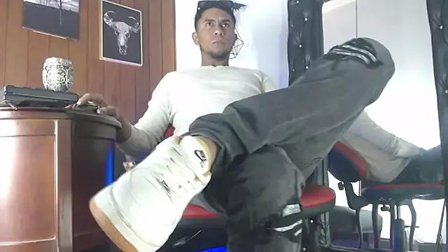 Sander_ath from StripChat is Freechat