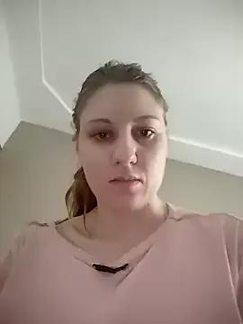 SandyCassie from StripChat is Freechat