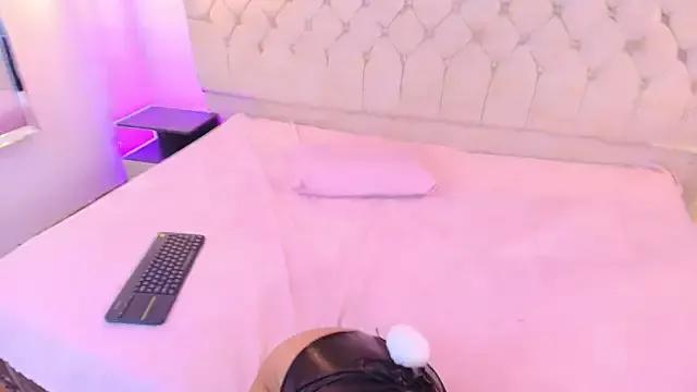 Sapphire_01 from StripChat