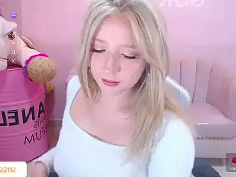 Sara_Collman_a from StripChat
