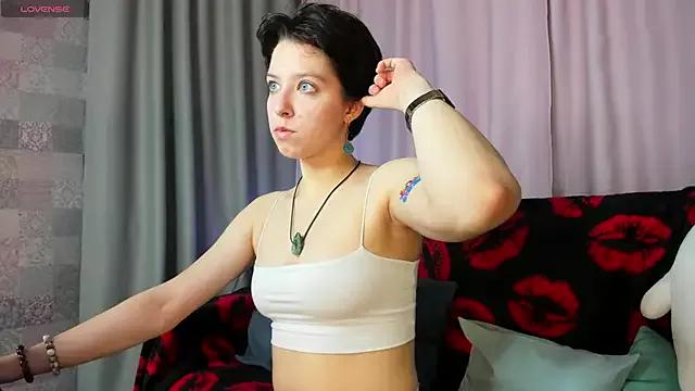 Sara_Frayer from StripChat