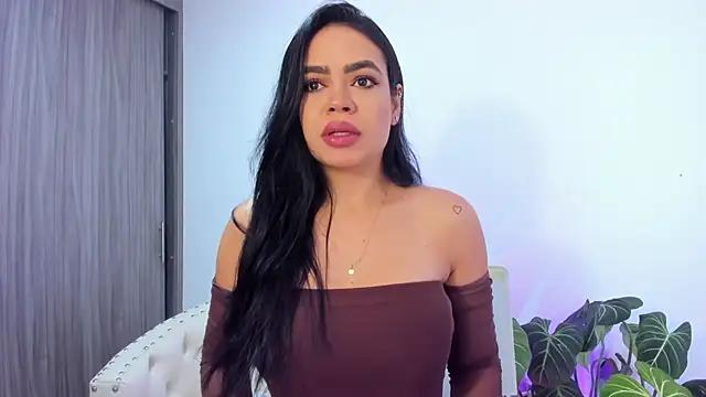 Sara_Leblanc from StripChat