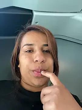 sara_loveyou01 from StripChat