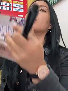 Sara_luna_ from StripChat