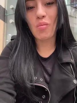 Sara_luna_ from StripChat