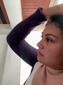 Sara_Mayk666 from StripChat