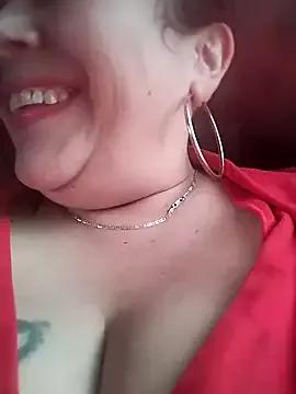 sara_pineros from StripChat