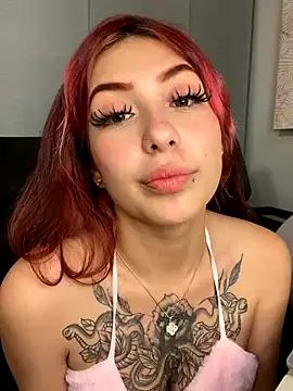 Sara_pink18 from StripChat is Freechat