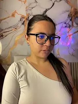 sara_roy04_ from StripChat