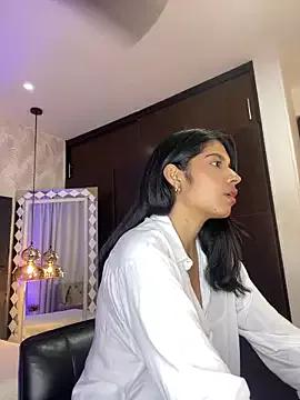 Sara_soph_ from StripChat