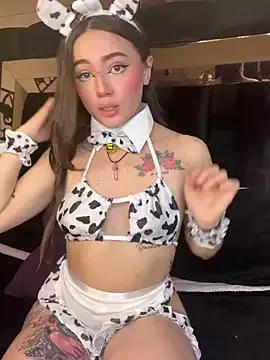 Sara_Sophia20 from StripChat