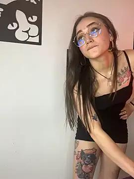 Sara_Sophia20 from StripChat