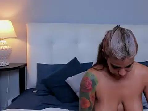 SaraaJhonsonn from StripChat