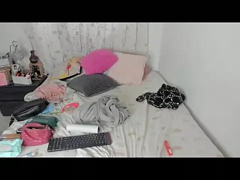 SaraaWalton1 from StripChat