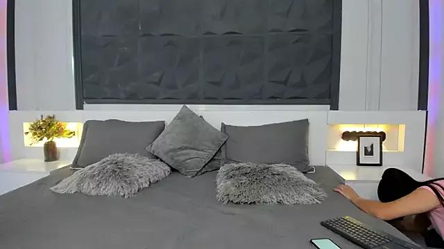 SaraGomez1 from StripChat