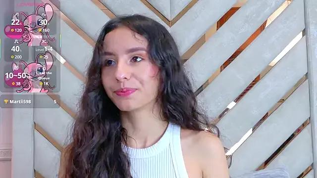Sarah-Grace from StripChat is Freechat