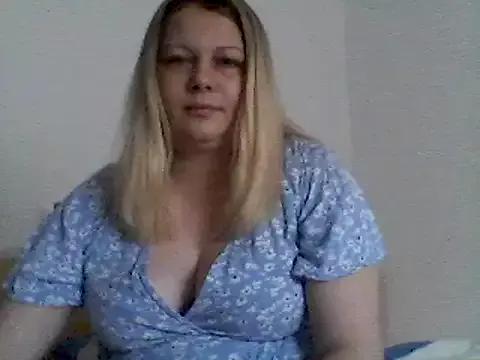Sarah-love2006 from StripChat