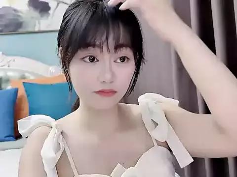 sarah111 from StripChat